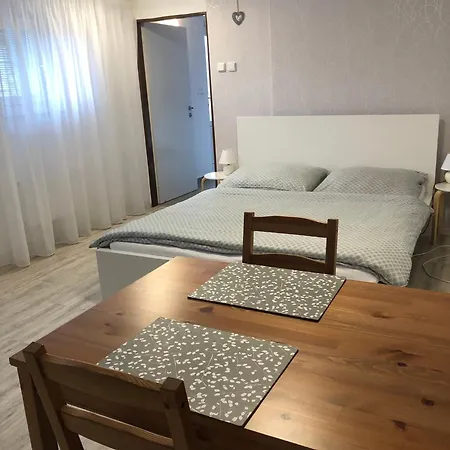 Apartment Sisi