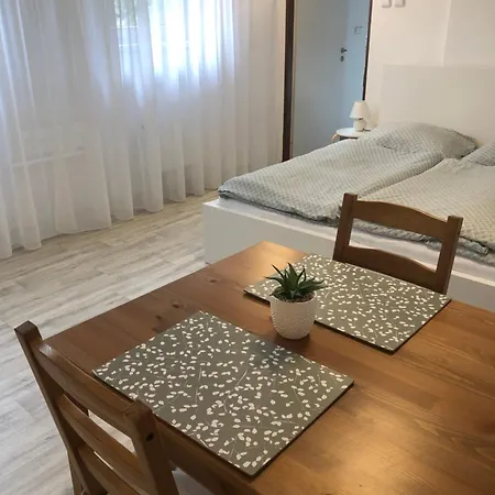 Pozlovice - Sisi * Luhačovice