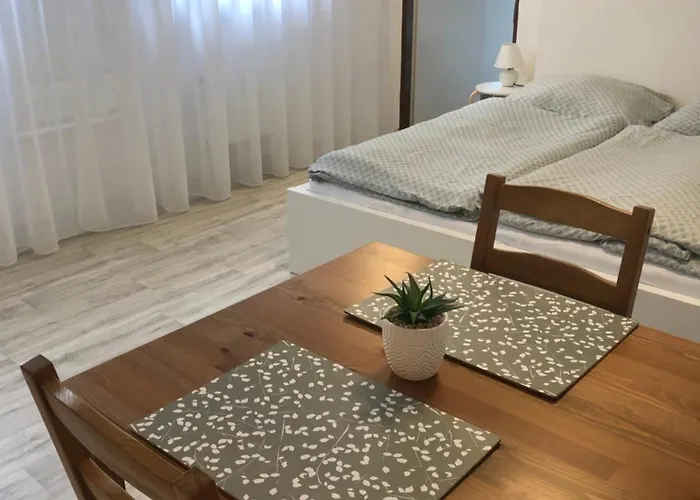 Pozlovice - Sisi * Luhačovice